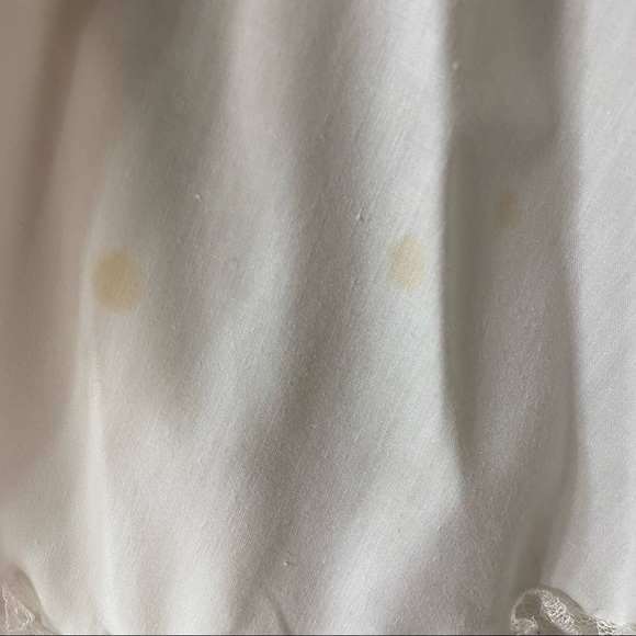 Red Velvet Dress With Rose Appliqués - Picture 6 of 6